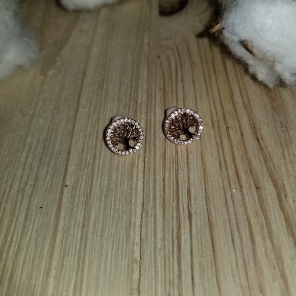🌳🌳Super Cute Tree earrings in ROSE GOLD 🌳🌳 - Picture 3 of 5
